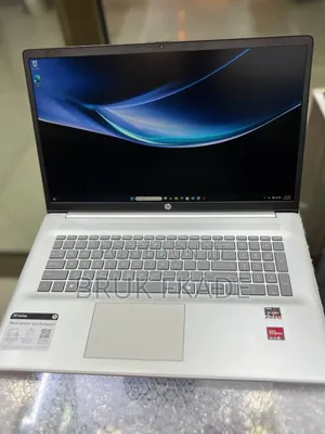New Laptop HP Stream Notebook 8GB AMD Ryzen 5 SSD 512GB