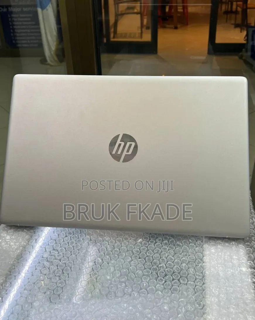 New Laptop HP Stream Notebook 8GB AMD Ryzen 5 SSD 512GB