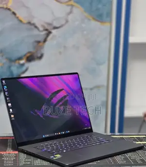 New Laptop Asus ROG Zephyrus G16 16GB Intel Core Ultra 9 SSD 1T