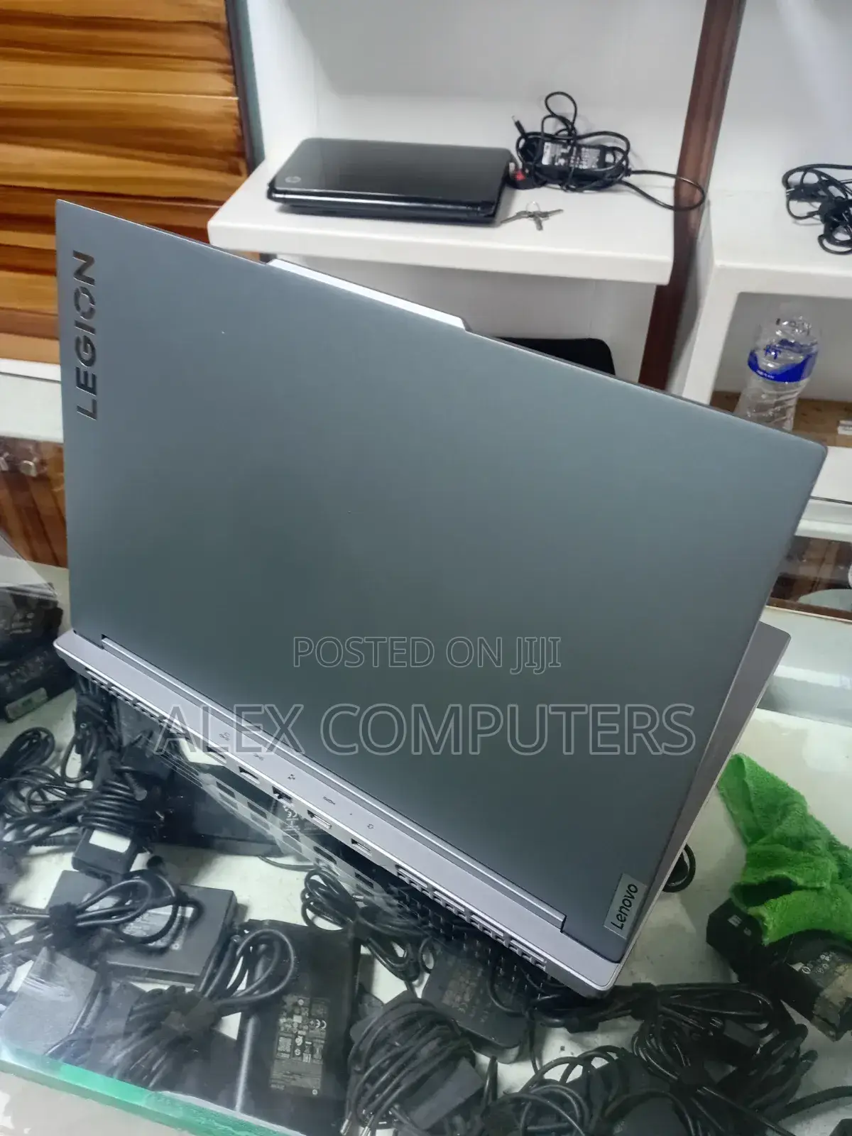 New Laptop Lenovo Legion 5 16GB AMD Ryzen 7 SSD 1T