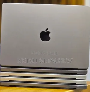 New Laptop Apple MacBook Pro 2021 M1 16GB Apple M1 Pro SSD 512GB