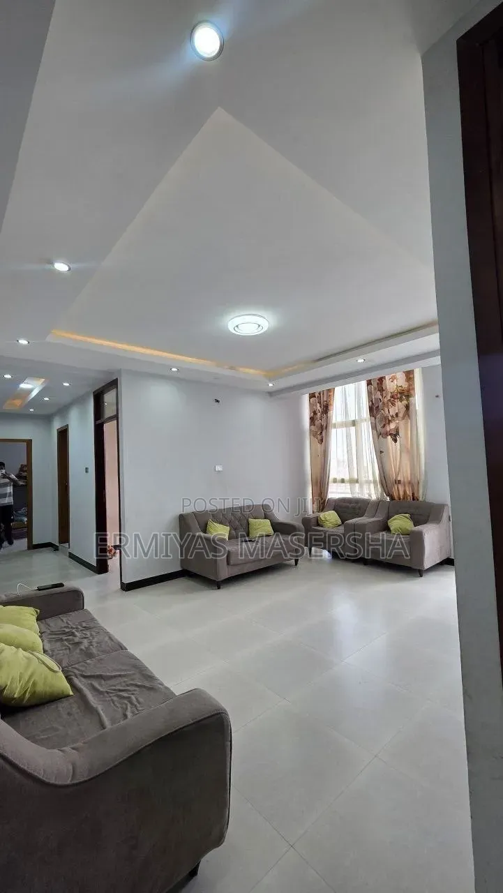Furnished 2bdrm Condo in Yeka for sale