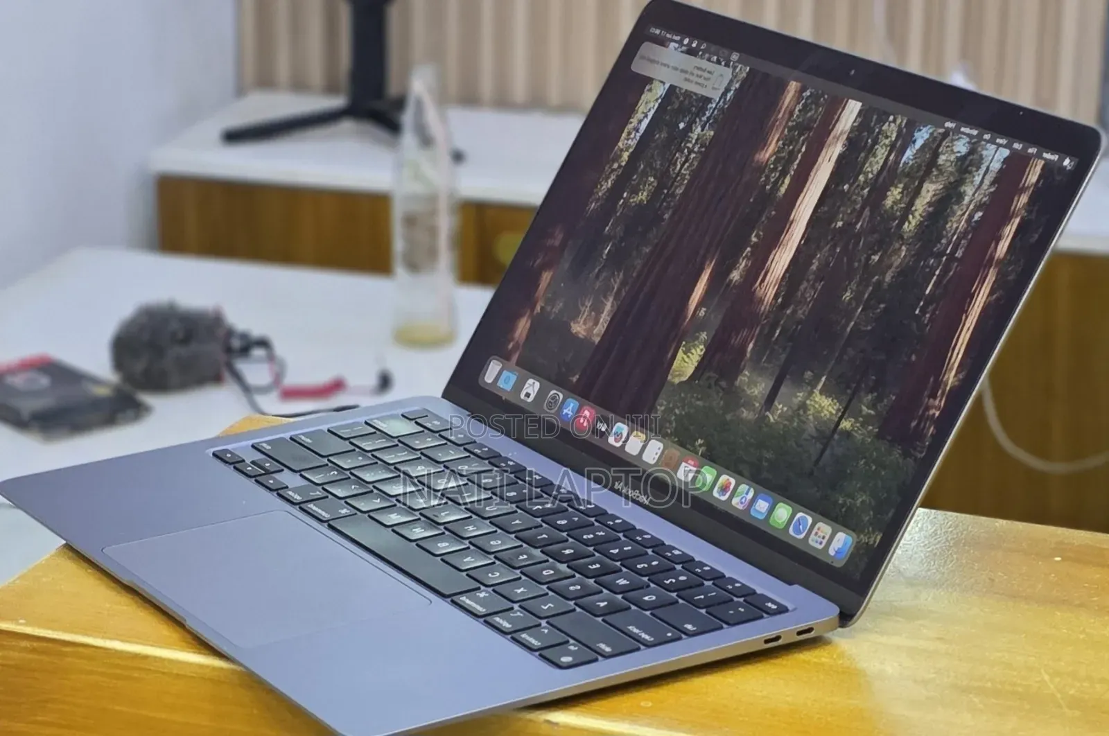 New Laptop Apple MacBook Air 2020 M1 16GB Apple M1 SSD 512GB