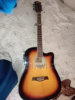 Box Guitar