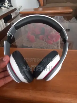 STN-16 Orginal Stereo Headphones