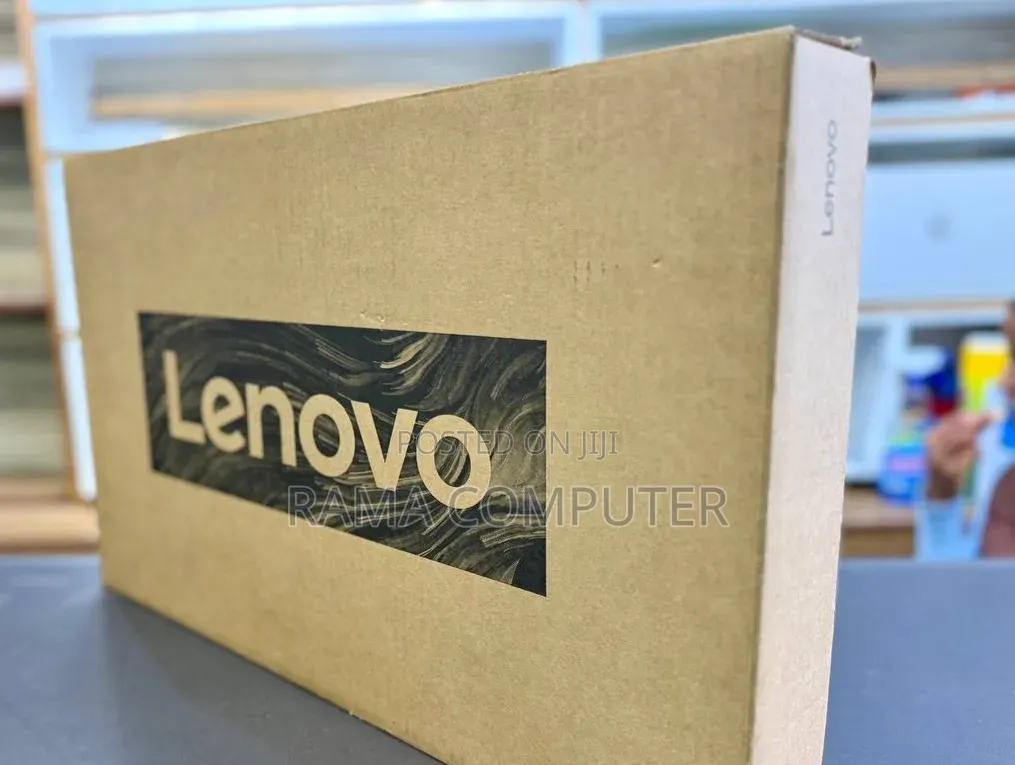 New Laptop Lenovo 12GB Intel Core i5 SSD 512GB