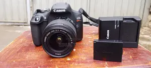 Cannon Eos Rebel T7 and Camera Withe Bag Battry Charger
