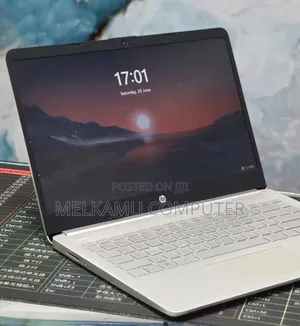 New Laptop HP Stream Notebook 8GB Intel Core i5 SSD 256GB
