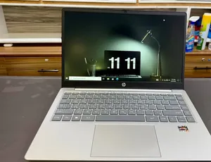 New Laptop HP Stream Notebook 8GB AMD Ryzen 5 SSD 512GB