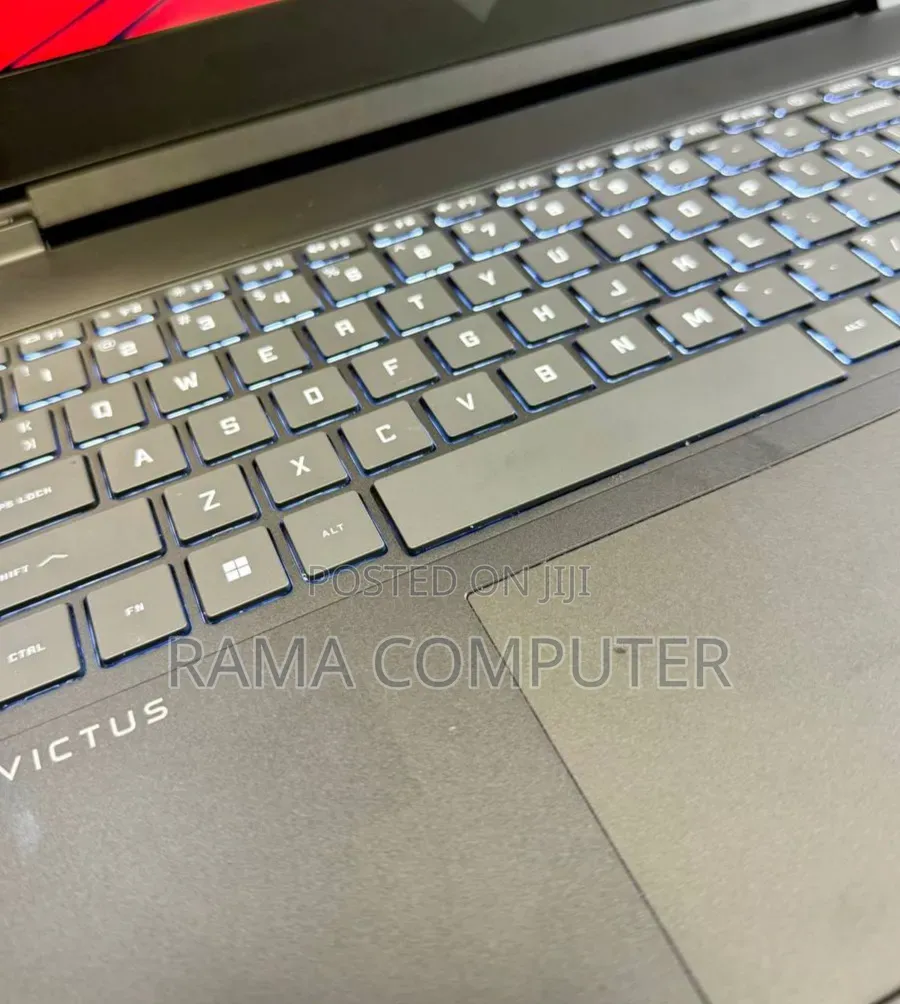 New Laptop HP Victus 16 16GB Intel Core i7 SSD 1T