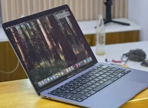 New Laptop Apple MacBook Air 2020 M1 16GB Apple M1 SSD 256GB