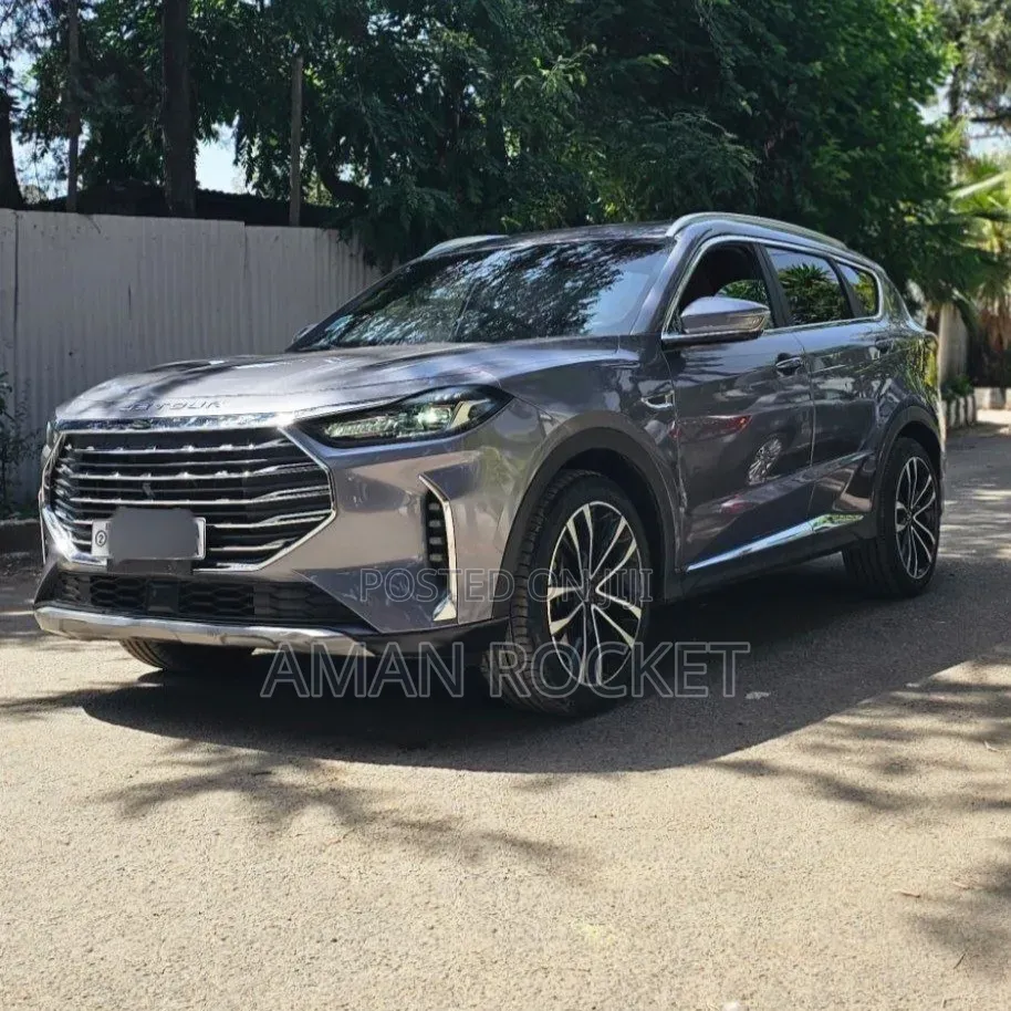 Jetour X70 Plus 2024 Beige