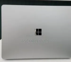 New Laptop Microsoft Surface 16GB Intel Core i7 SSD 512GB