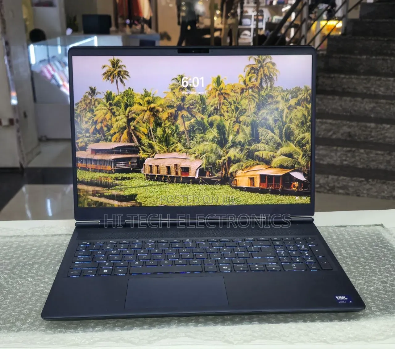 New Laptop Alienware M17x R2 32GB Intel Core Ultra 9 SSD 1T