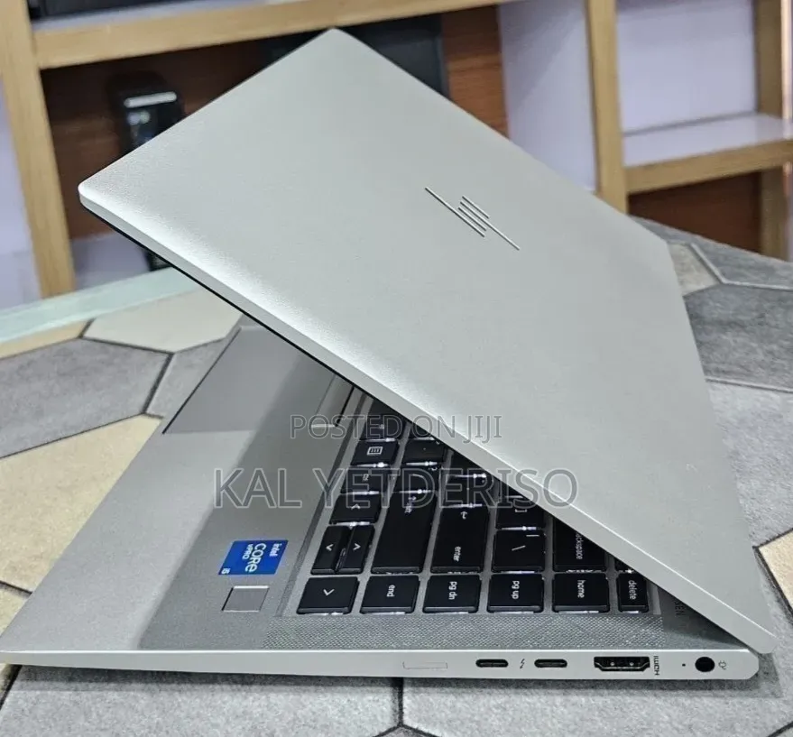 New Laptop HP EliteBook 840 G7 16GB Intel Core i7 SSD 512GB