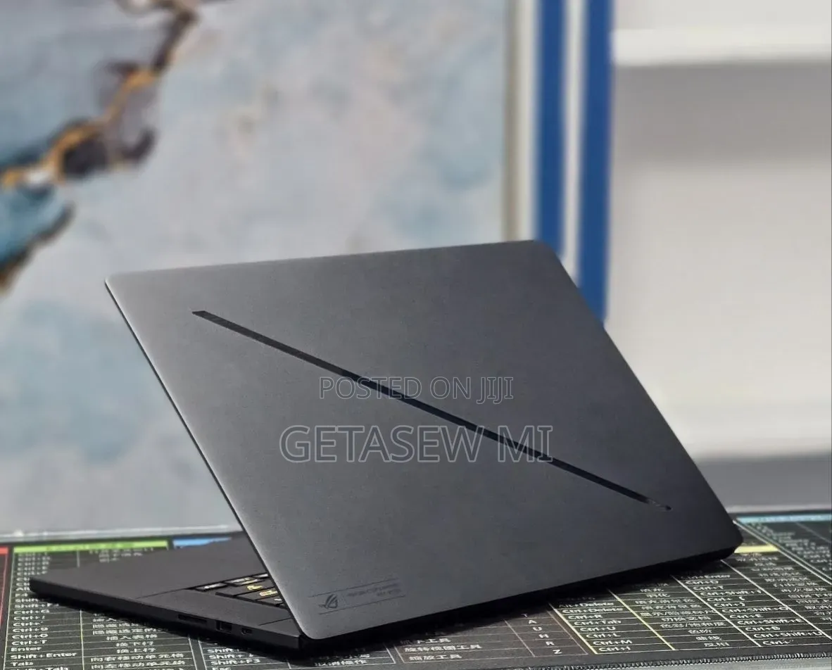 New Laptop Asus ROG Zephyrus G15 16GB Intel Core Ultra 9 SSD 1T