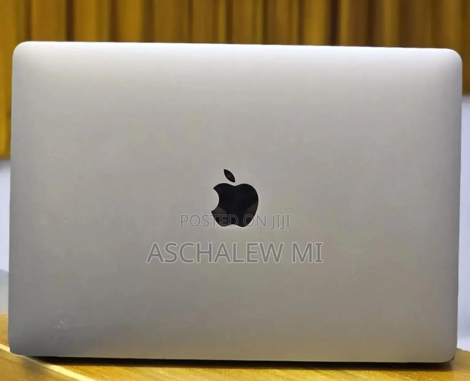 New Laptop Apple MacBook Air 2020 M1 16GB Apple M1 SSD 256GB