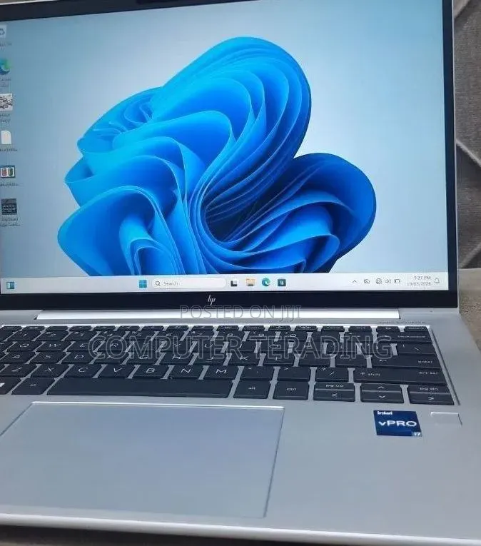 New Laptop HP EliteBook 840 G9 16GB Intel Core i7 SSD 512GB