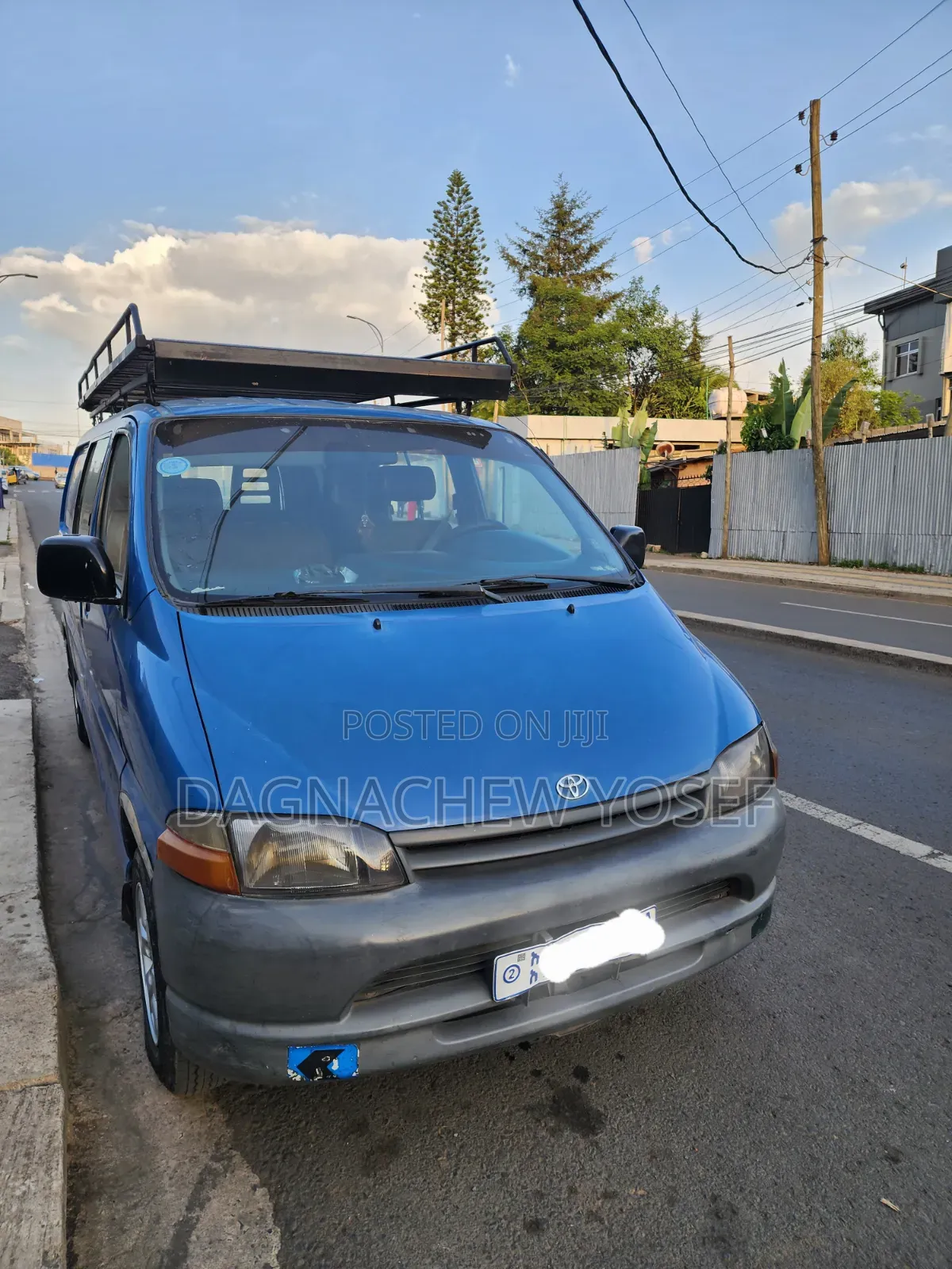 Toyota Previa 1997 Blue