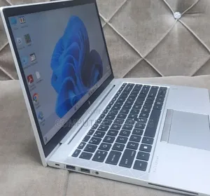 New Laptop HP EliteBook 840 G8 16GB Intel Core i7 SSD 512GB