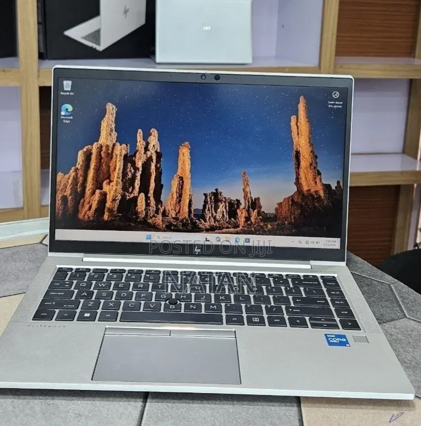 New Laptop HP EliteBook 840 G8 16GB Intel Core i5 SSD 512GB