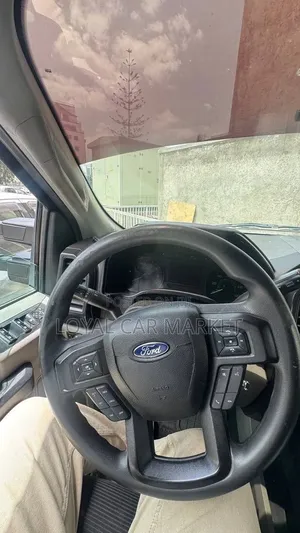 Ford F-150 2018 Black