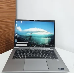 New Laptop HP ZBook Firefly 14 G11 16GB Intel Core Ultra 7 SSD 512GB