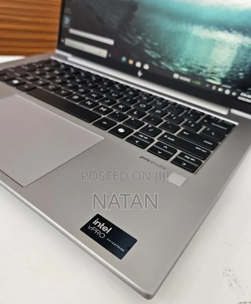New Laptop HP ZBook Firefly 14 G11 16GB Intel Core Ultra 7 SSD 512GB