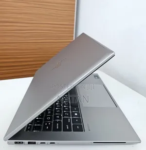 New Laptop HP ZBook Firefly 14 G11 16GB Intel Core Ultra 7 SSD 512GB