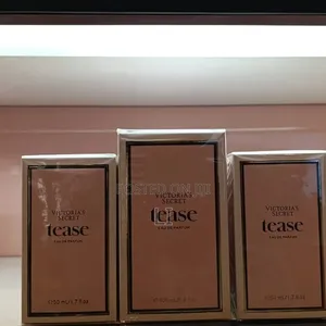Vixtoria's Secret Tease