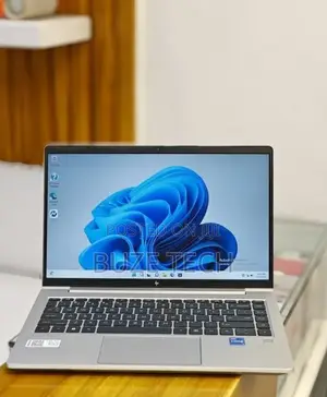New Laptop HP 16GB Intel Core i7 SSD 1T