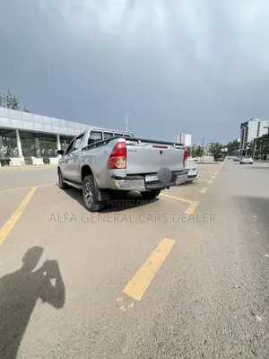 Toyota Hilux 2018 Silver