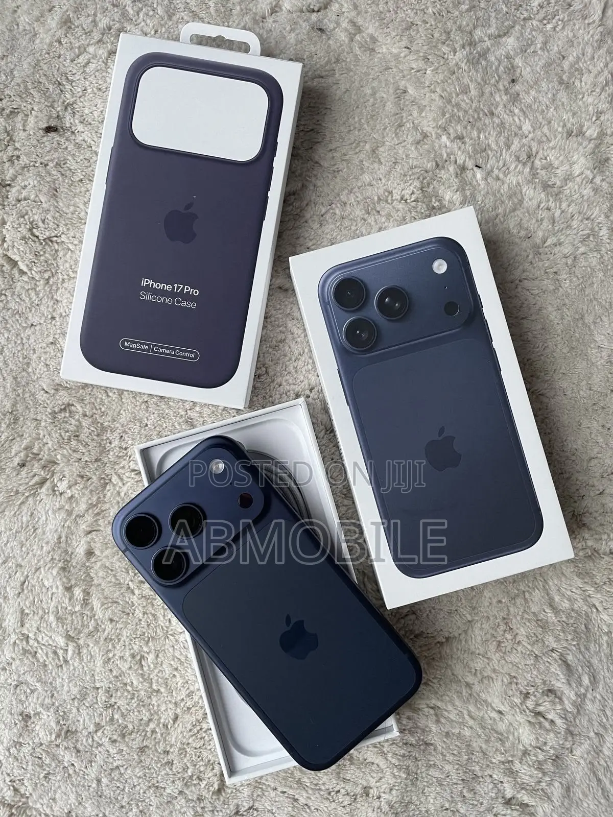 New Apple iPhone 17 Pro Max 256 GB Blue