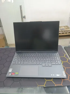New Laptop Lenovo 16GB AMD Ryzen 9 SSD 1T