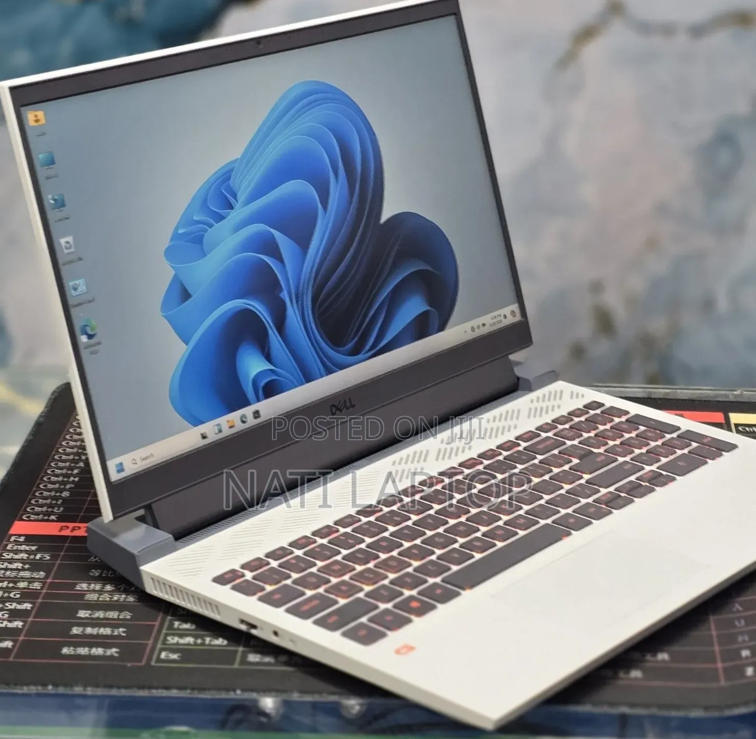 New Laptop Dell G15 5511 16GB AMD Ryzen 7 SSD 512GB