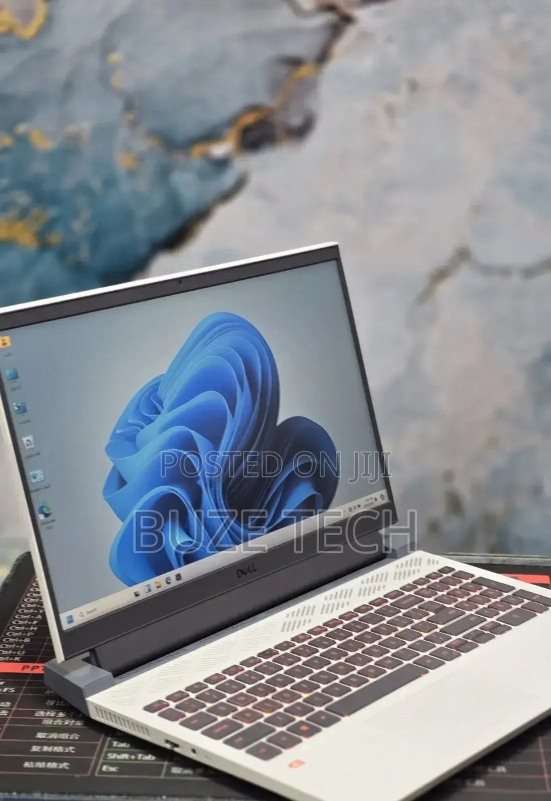 New Laptop Dell 16GB AMD Ryzen 7 SSD 512GB