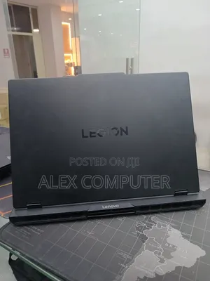 New Laptop Lenovo 16GB AMD Ryzen 7 SSD 1T