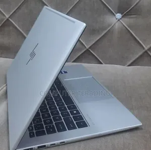 New Laptop HP EliteBook 840 G9 16GB Intel Core i5 SSD 512GB