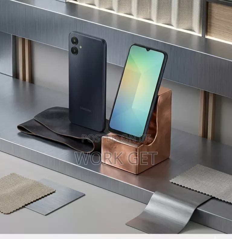 New Samsung Galaxy A06 64 GB Blue