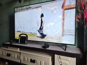 Lg 55 "Smart Weos Hub Tvuhd. With Tv Stand