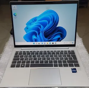 New Laptop HP EliteBook 830 G9 16GB Intel Core i5 SSD 512GB
