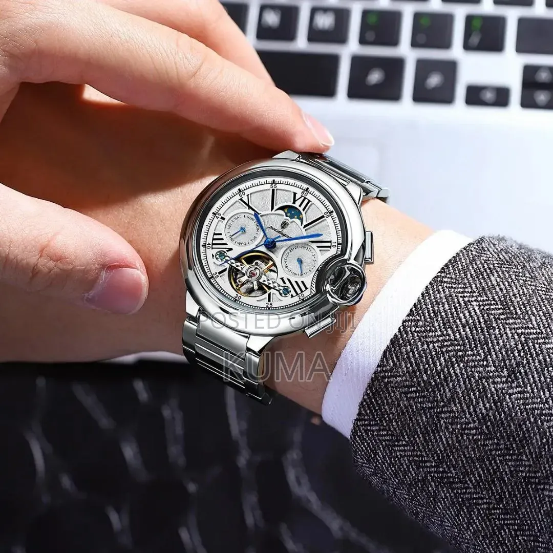 Poedegar Watch