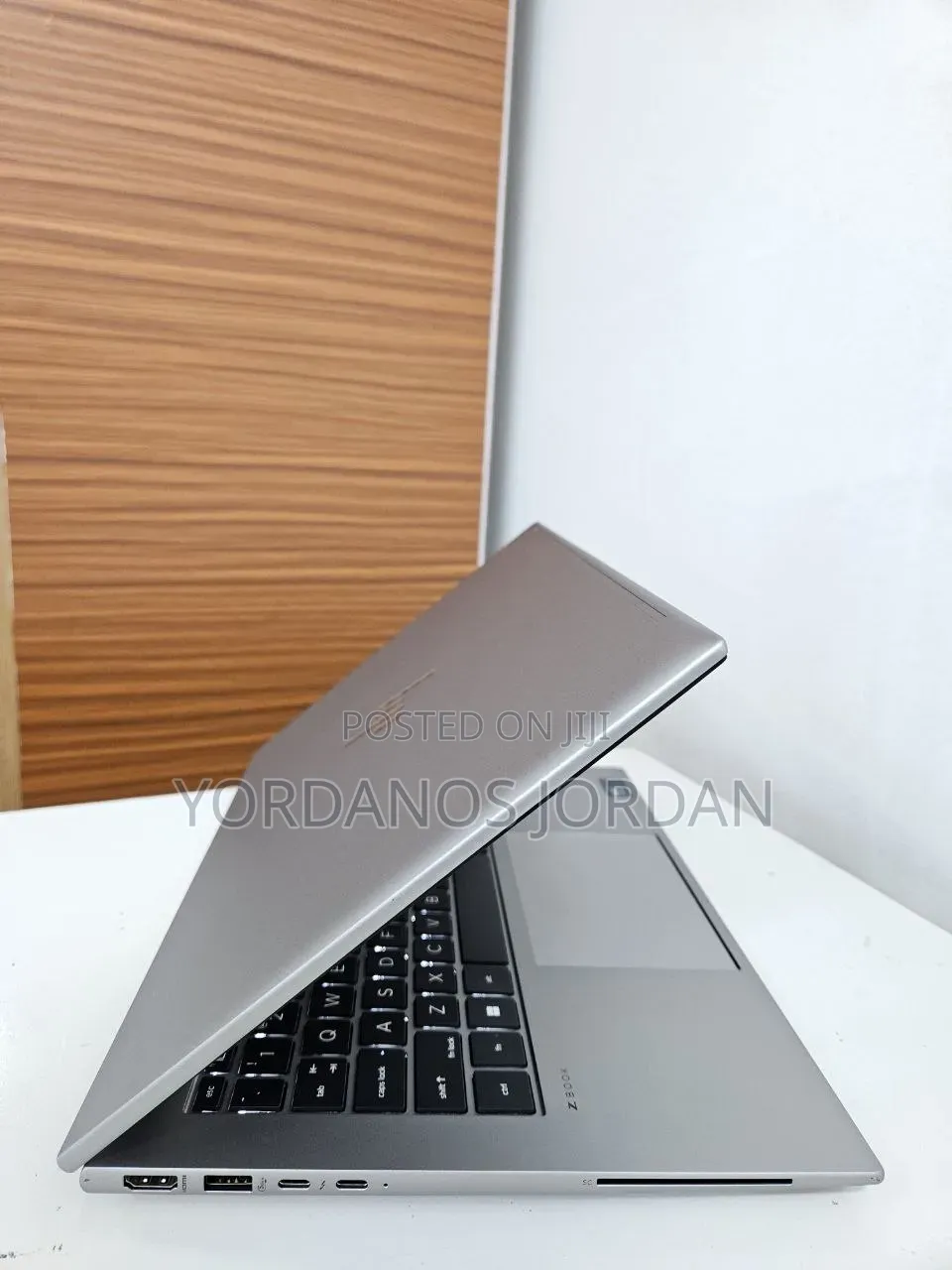 New Laptop HP ZBook Firefly 14 G11 16GB Intel Core Ultra 7 SSD 512GB
