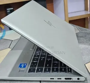 New Laptop HP EliteBook 840 G8 16GB Intel Core i5 SSD 512GB