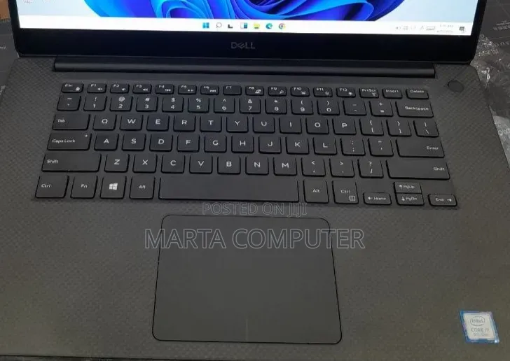 New Laptop Dell XPS 15 16GB Intel Core i7 SSD 512GB