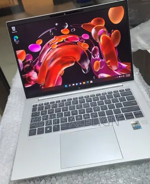 New Laptop HP EliteBook 840 G9 16GB Intel Core i7 SSD 512GB