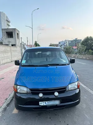 Toyota HiAce 1999 Blue