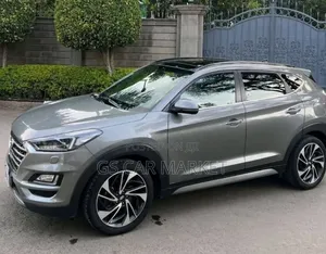 Hyundai Tucson Limited FWD 2020 Gray