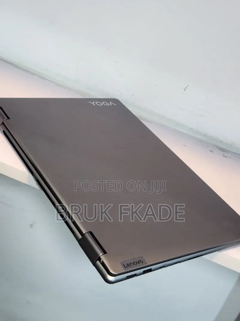 New Laptop Lenovo Yoga 7i 16GB Intel Core i7 SSD 512GB