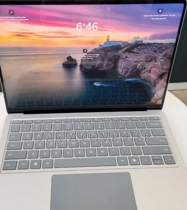 New Laptop Microsoft Surface Laptop 7 16GB Intel Core i7 SSD 512GB